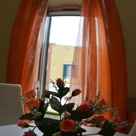 レヴェラーノ La Torre Bed & Breakfast エクステリア 写真